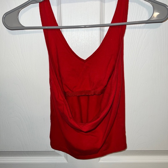 hollister red halter top - Picture 5 of 5